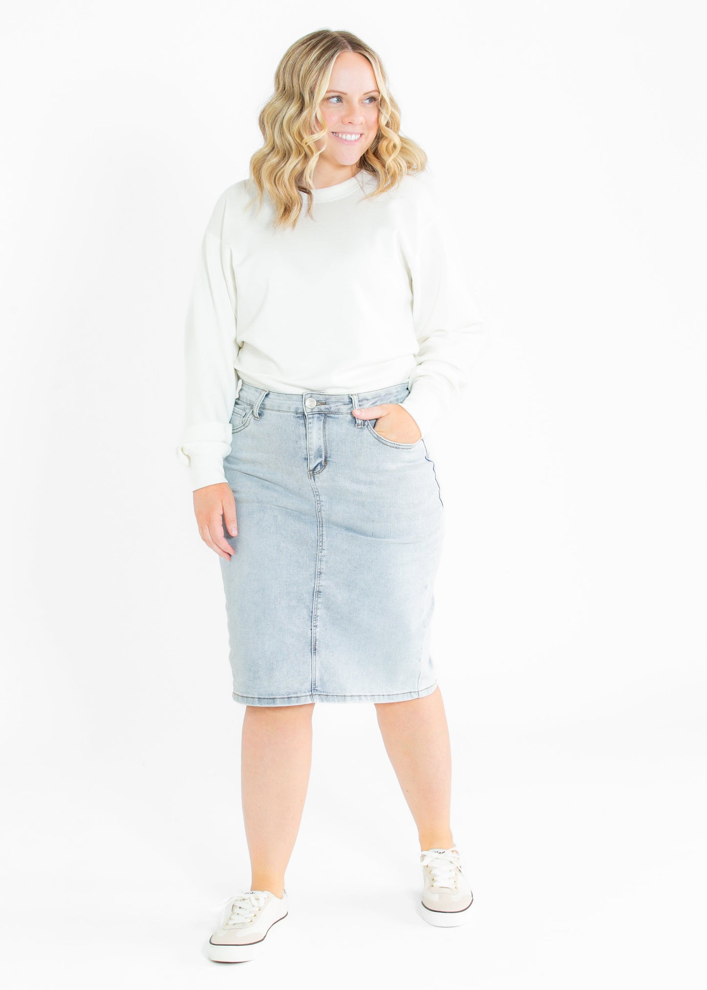 Nyla Relaxed Soft Scuba Long Sleeve Sweatshirt - FINAL SALE