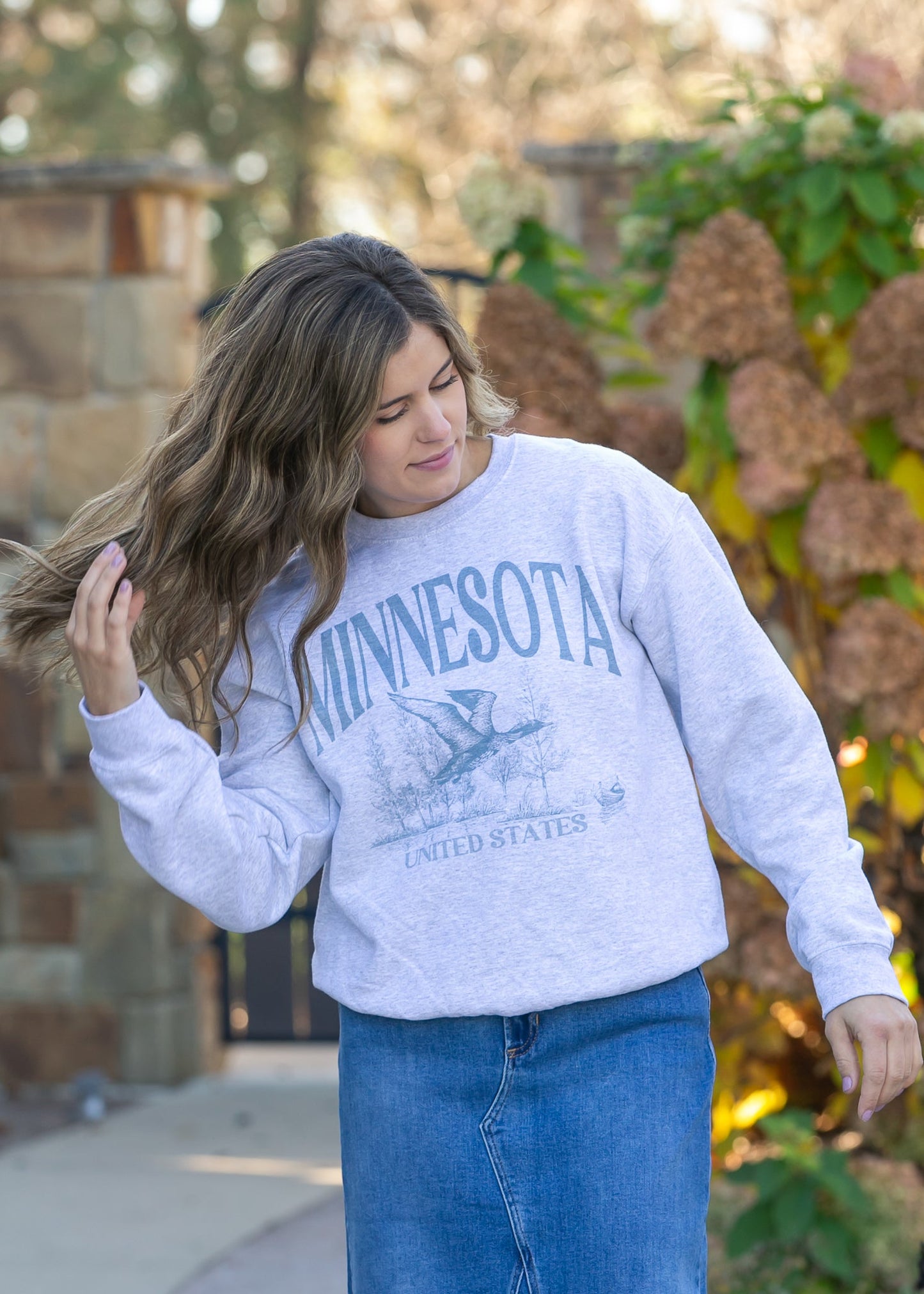 Oversized Minnesota Graphic Sweatshirt