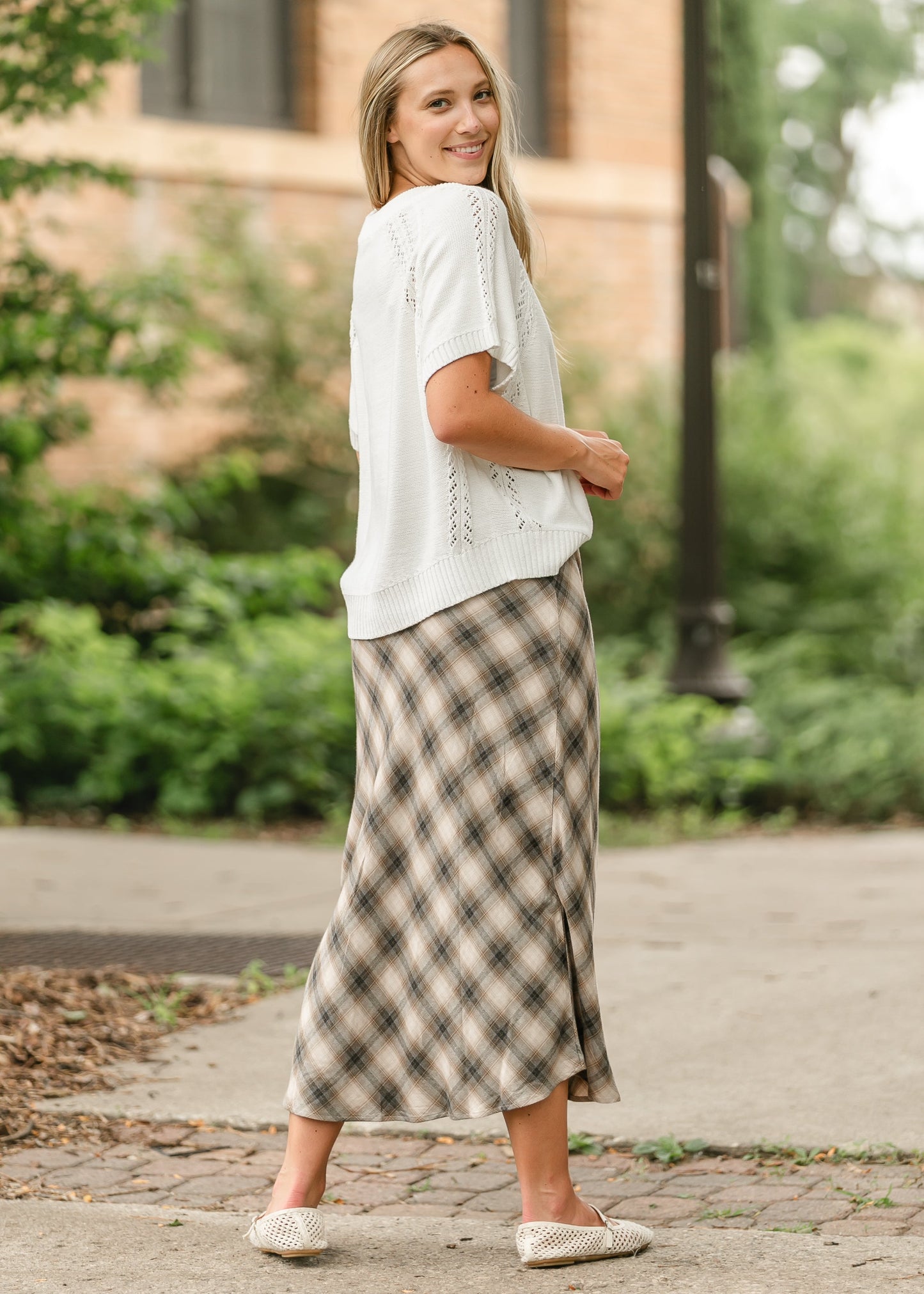 Plaid Print Flowy Midi Skirt