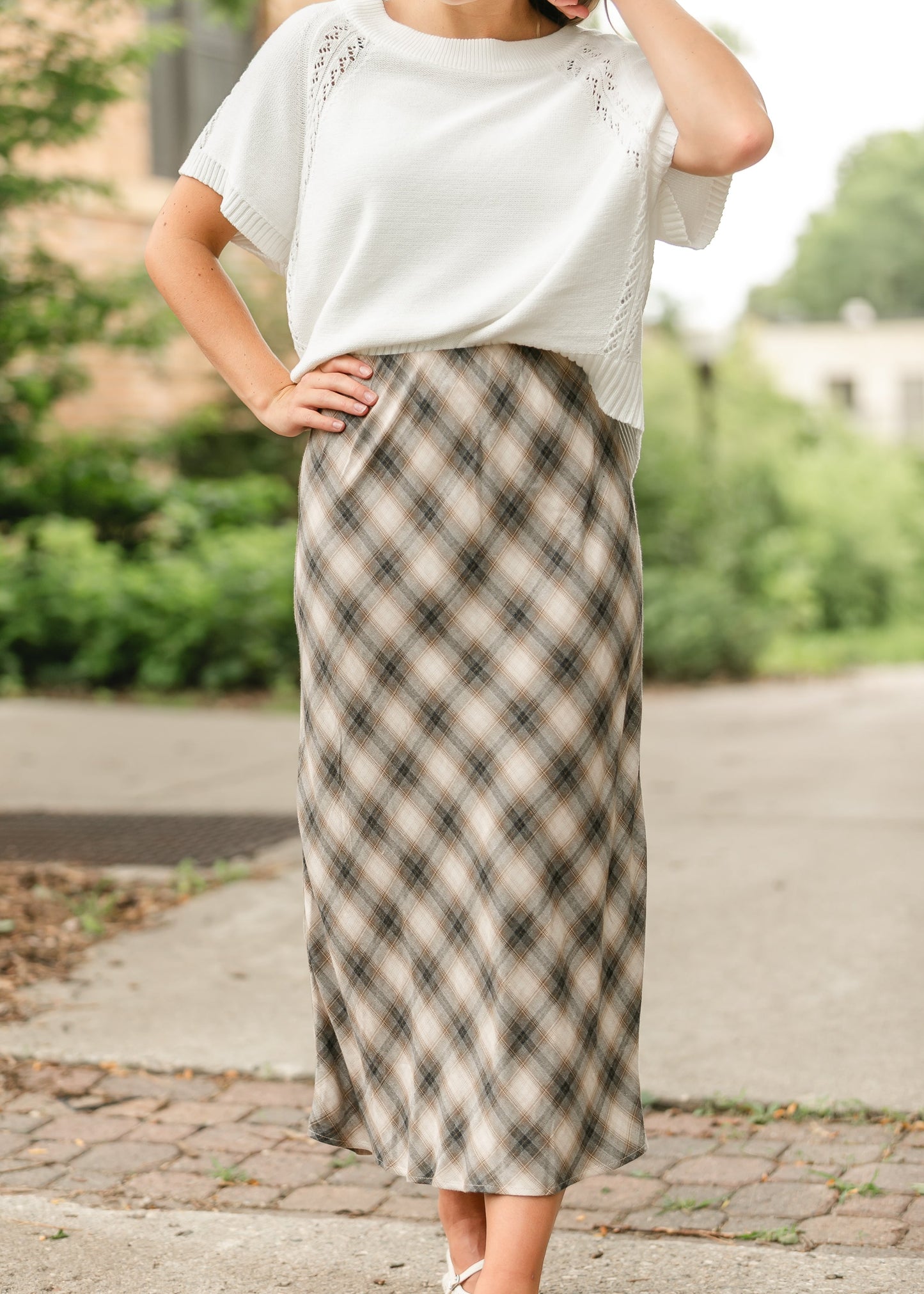 Plaid Print Flowy Midi Skirt