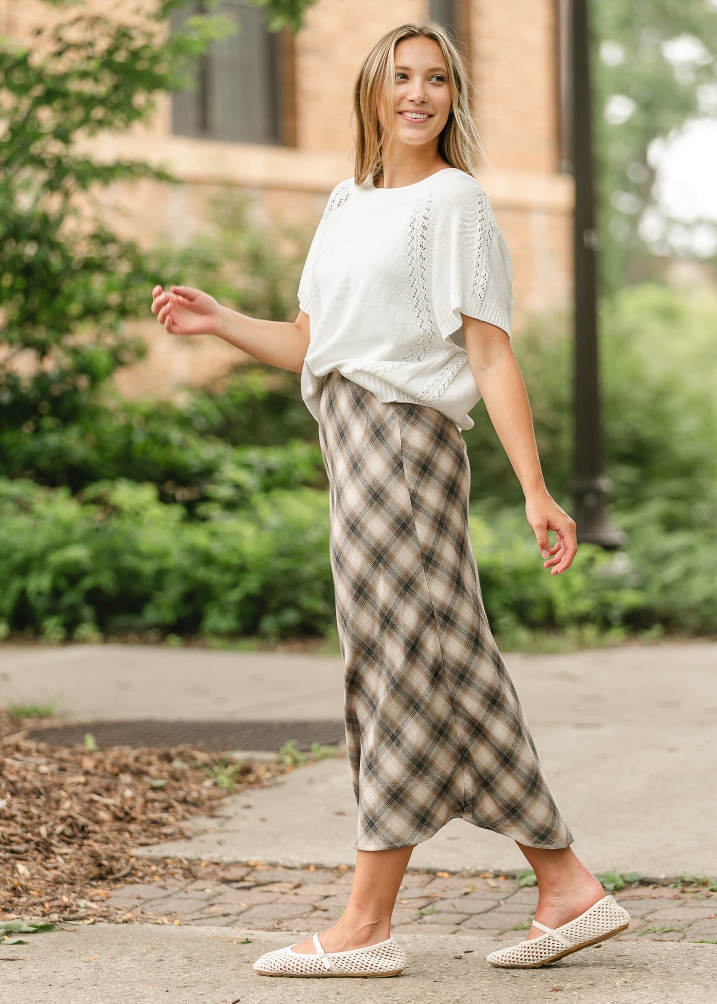 Plaid Print Flowy Midi Skirt