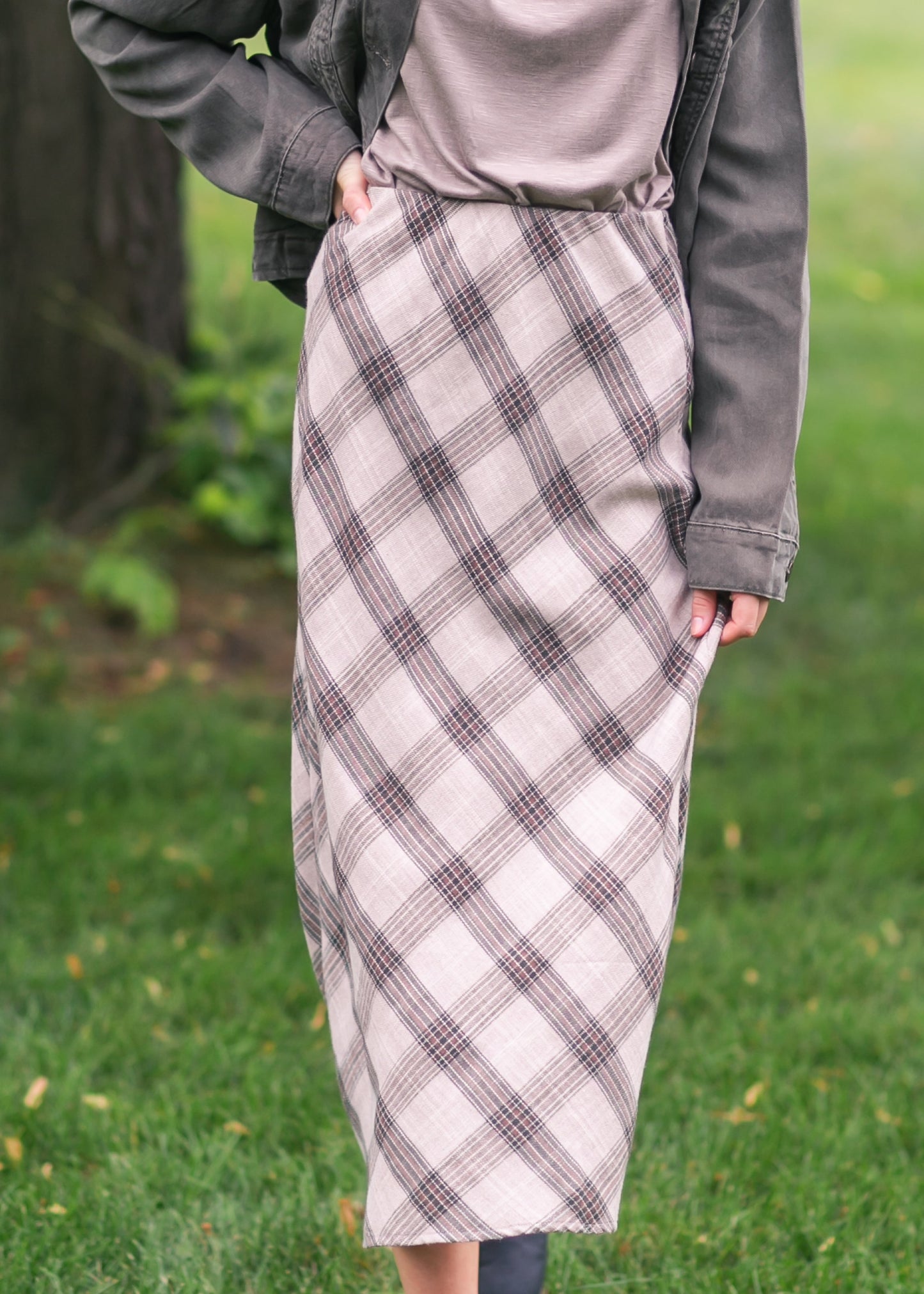 Plaid Print Midi Skirt