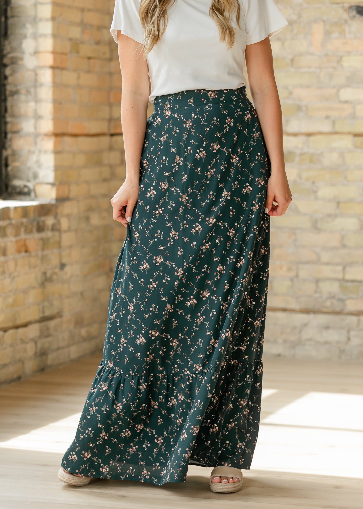 Havyn Teal Floral Lined Maxi Skirt