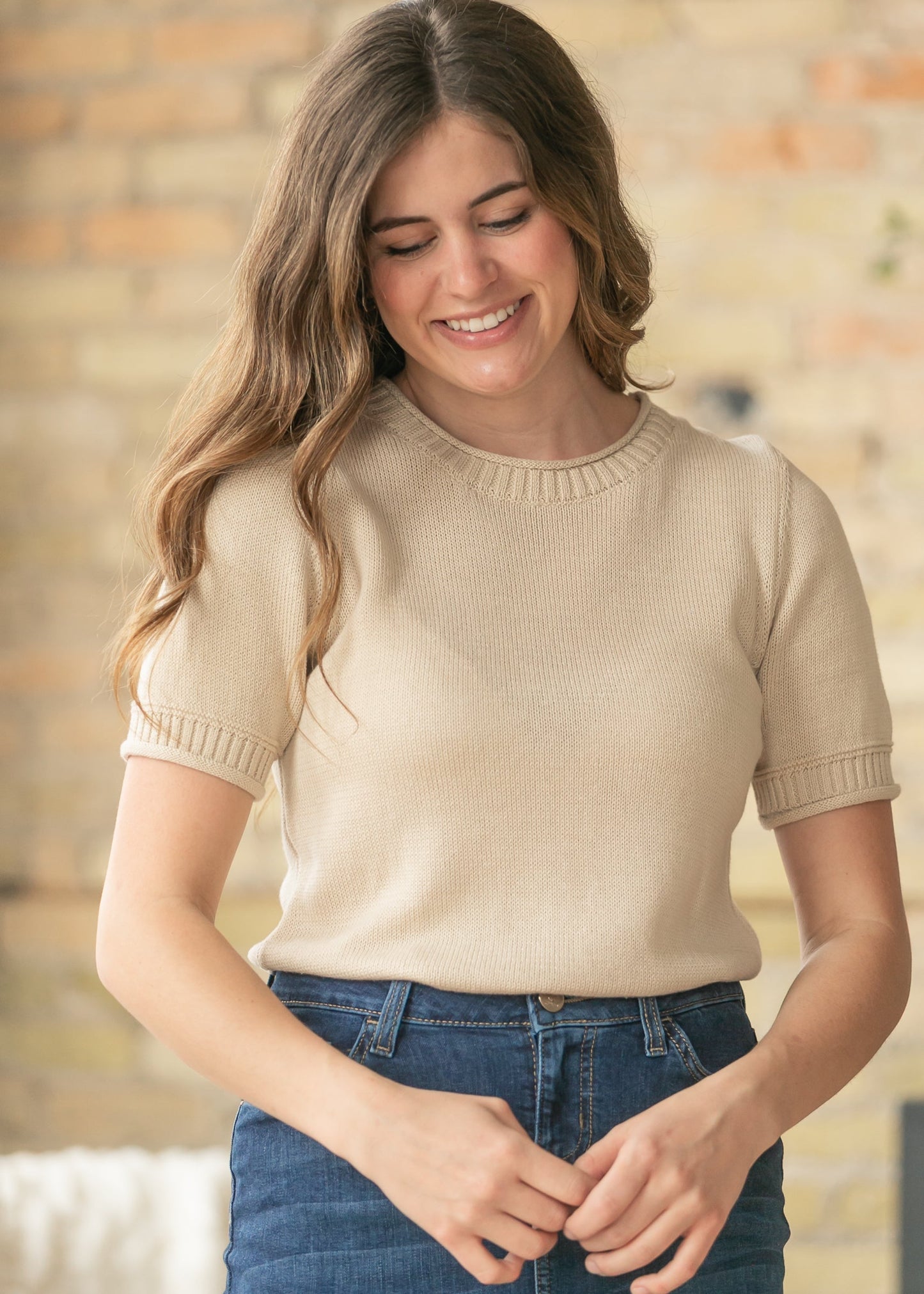 Raw Hem Rib Detail Short Sleeve Top