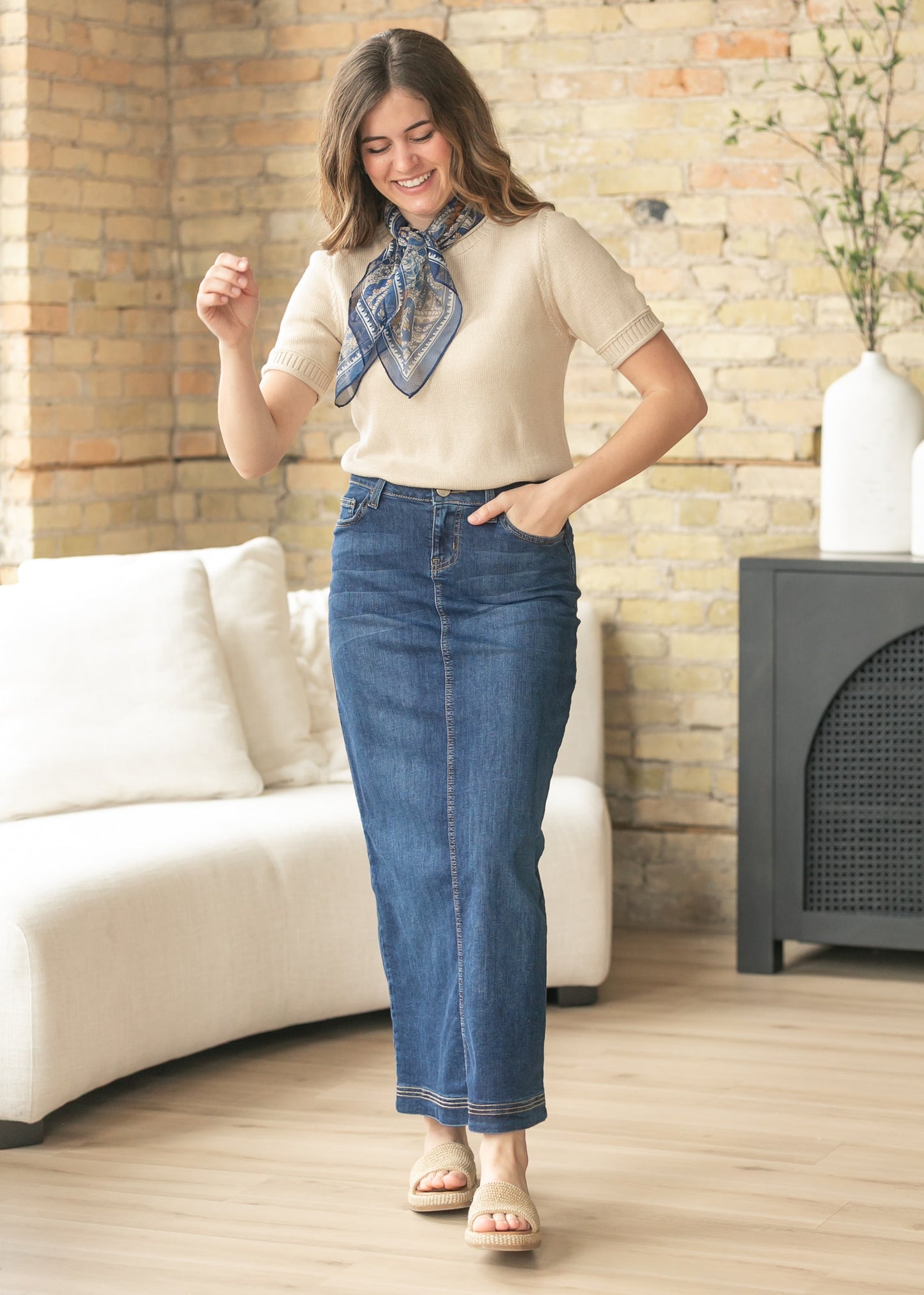 Raw Hem Rib Detail Short Sleeve Top