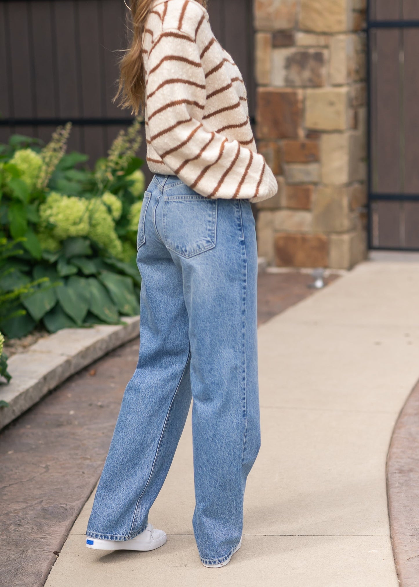 Relaxed Straight Leg Jeans