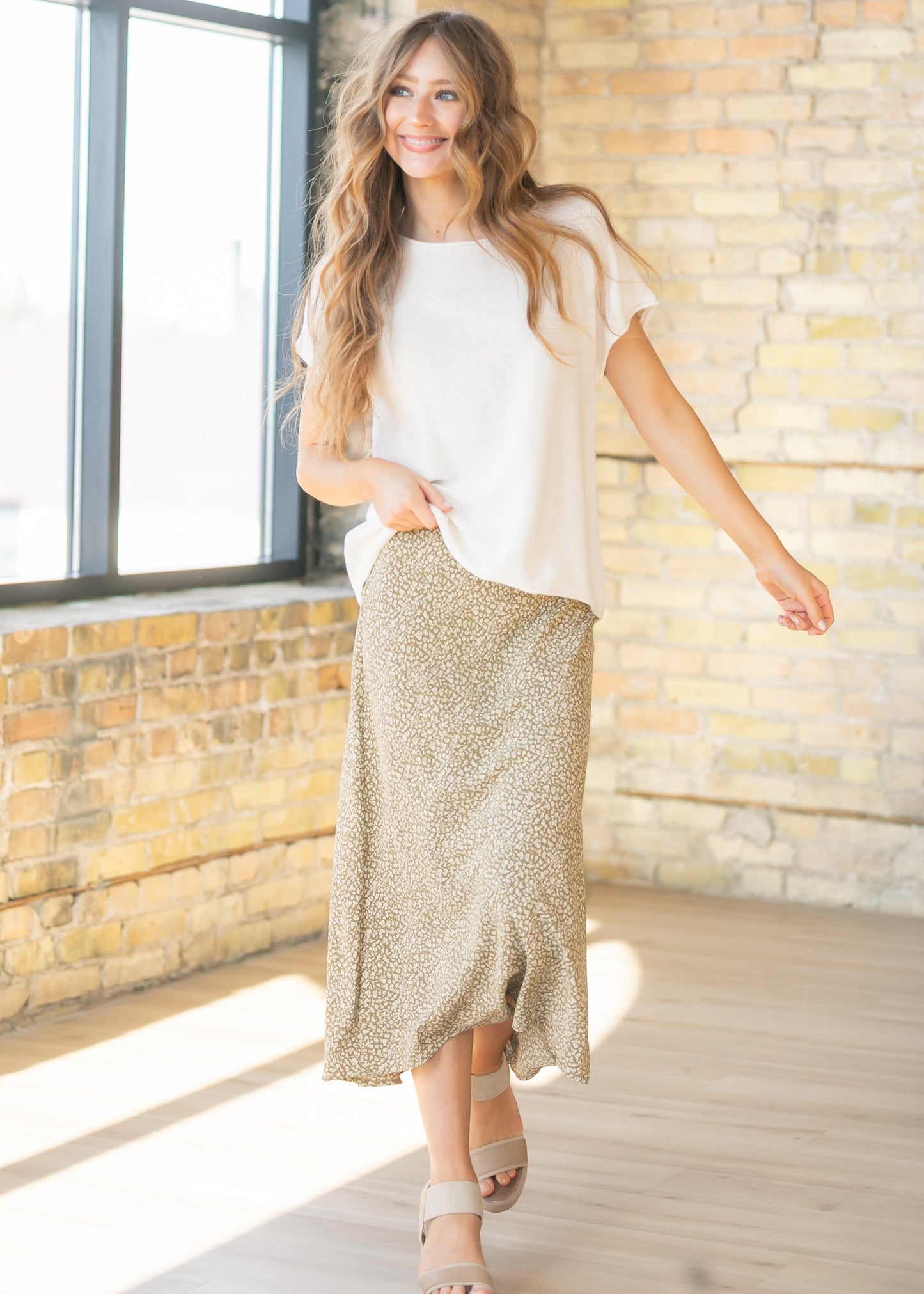 Rolled Seam Knit Sweater Tee