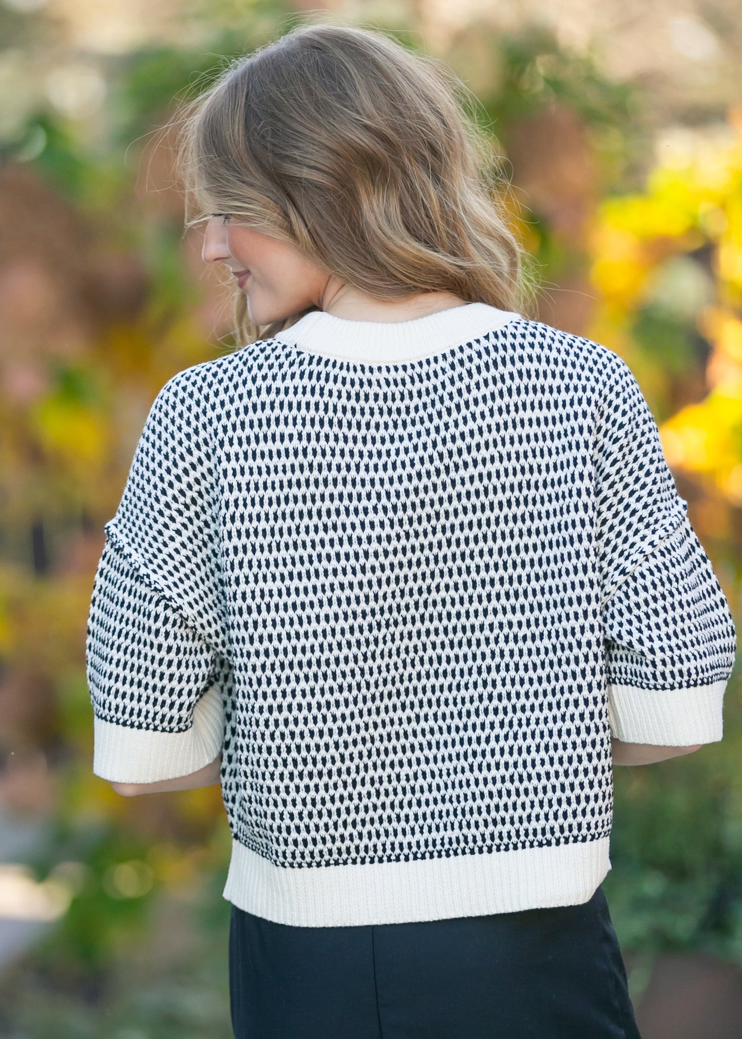 Short Sleeve Drop Shoulder Knit Top