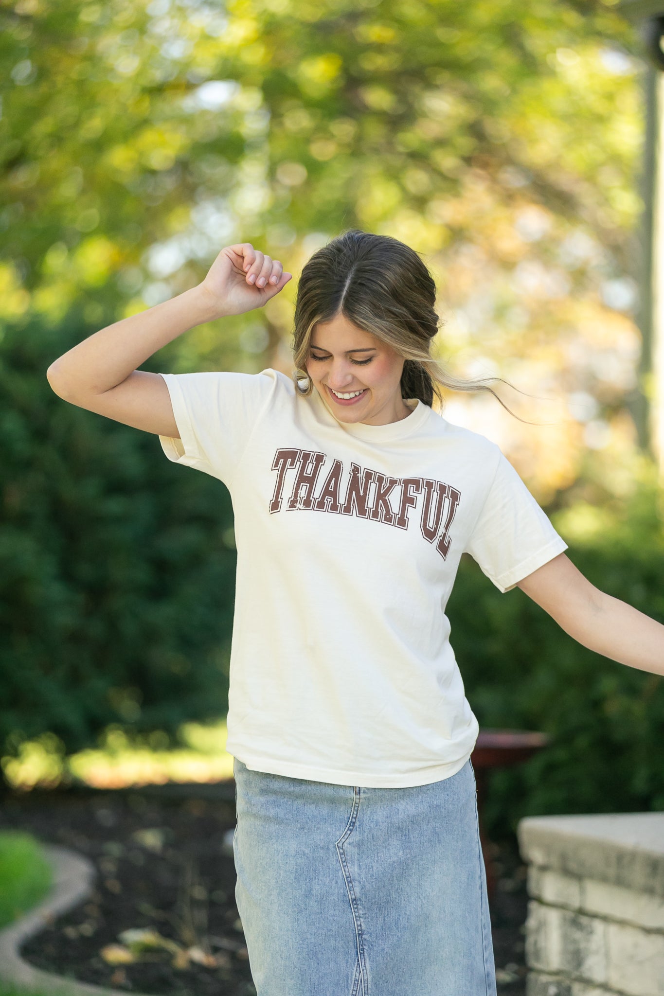 Short Sleeve Thankful Graphic Tee - FINAL SALE