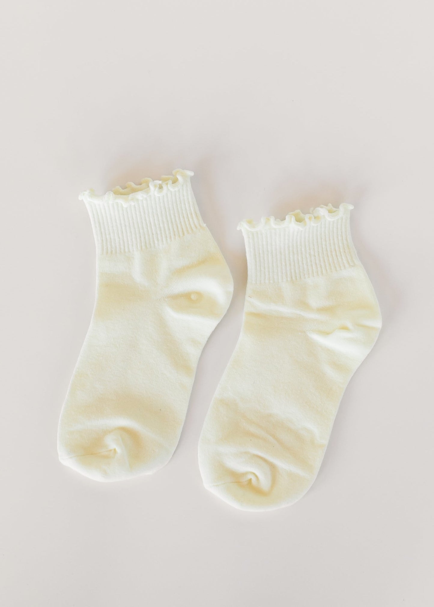 Solid Color Ruffle Ankle Socks