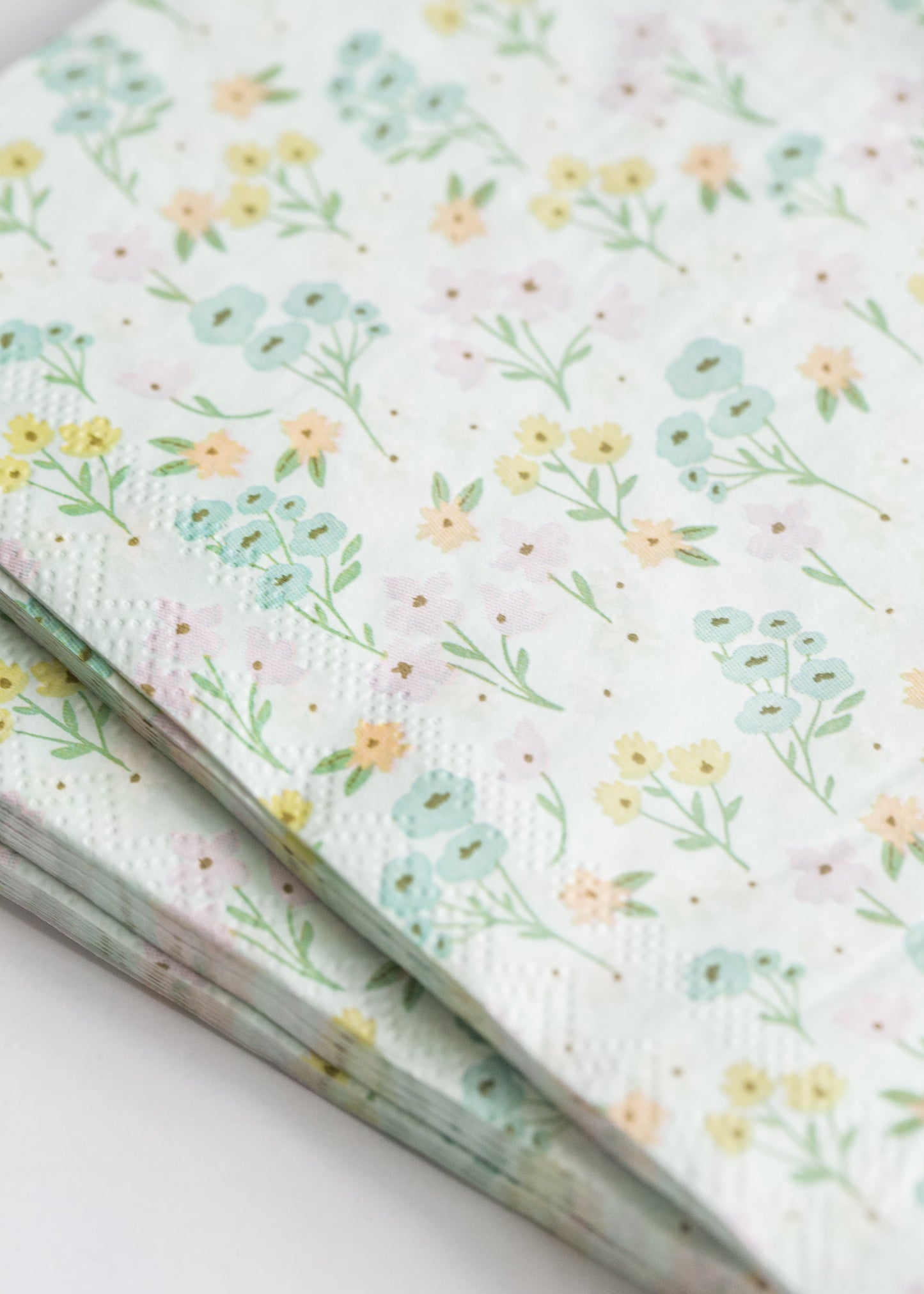 Spring Floral Scallop Fringe Guest Napkin 24ct - FINAL SALE