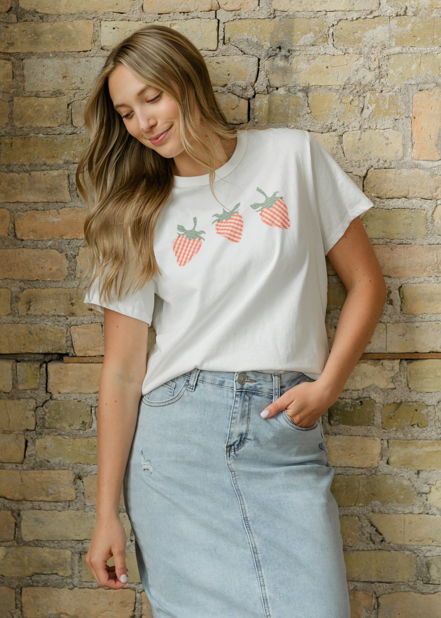 Strawberry Graphic Short Sleeve Tee - FINAL SALE