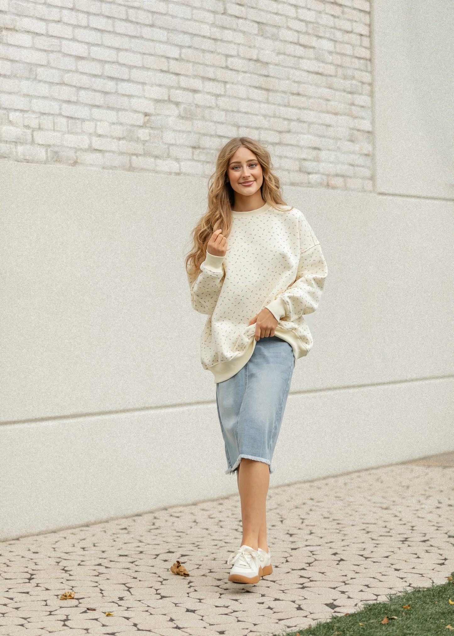 Sunkissed Cream Floral Pullover Sweatshirt