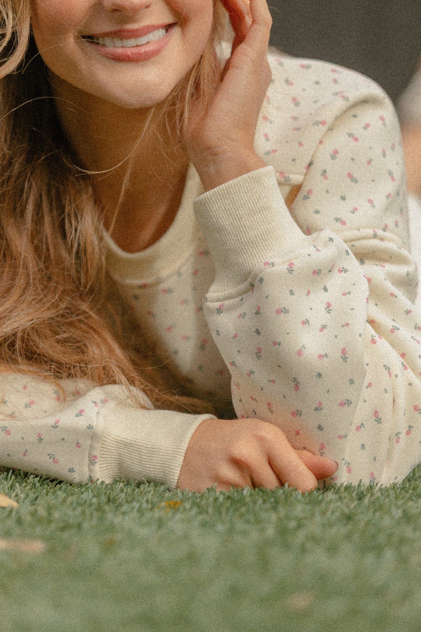 Sunkissed Cream Floral Pullover Sweatshirt