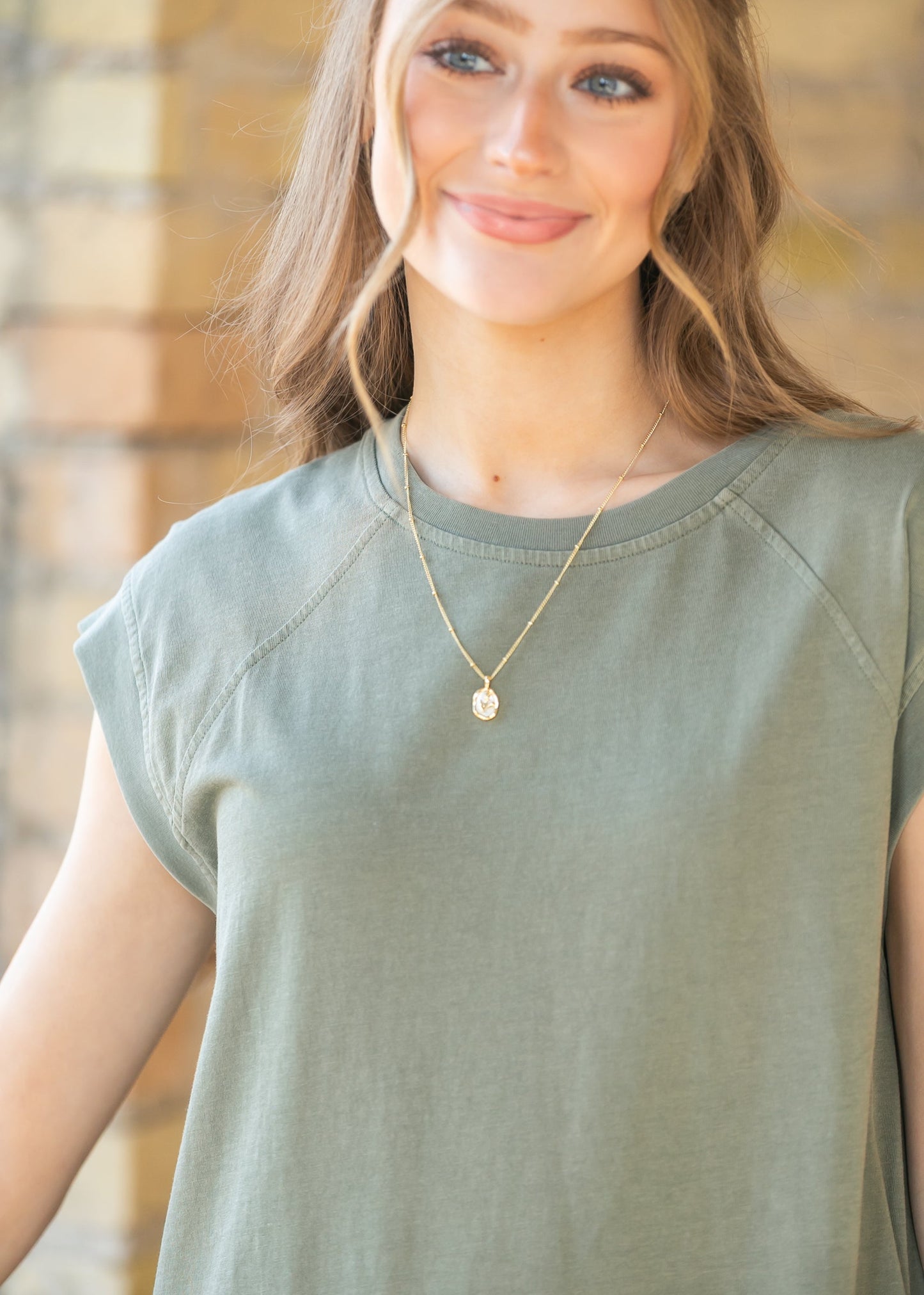 Tulip Pearl Pendent Necklace