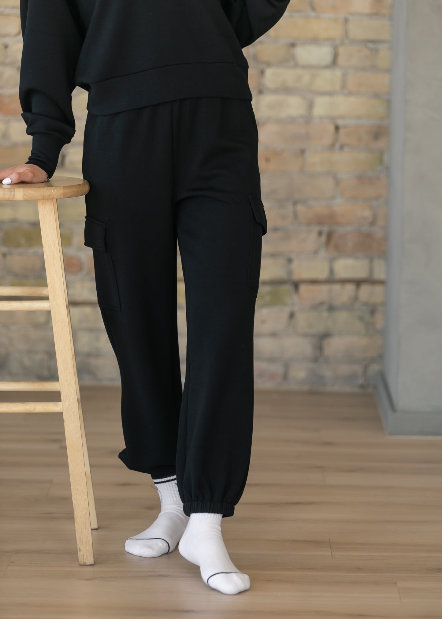 Varley® Black Cargo Pant 25