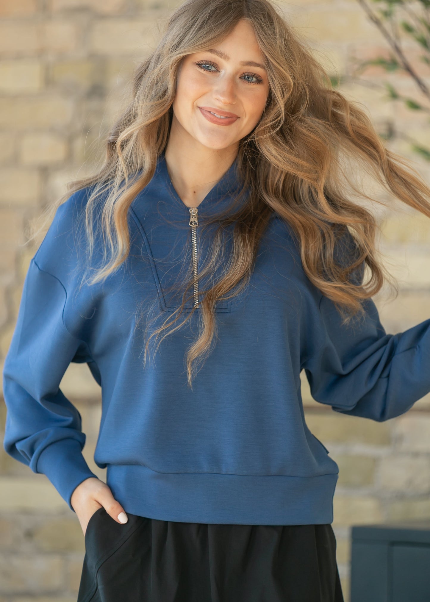 Varley® Blue Davidson Quarter Zip Sweatshirt
