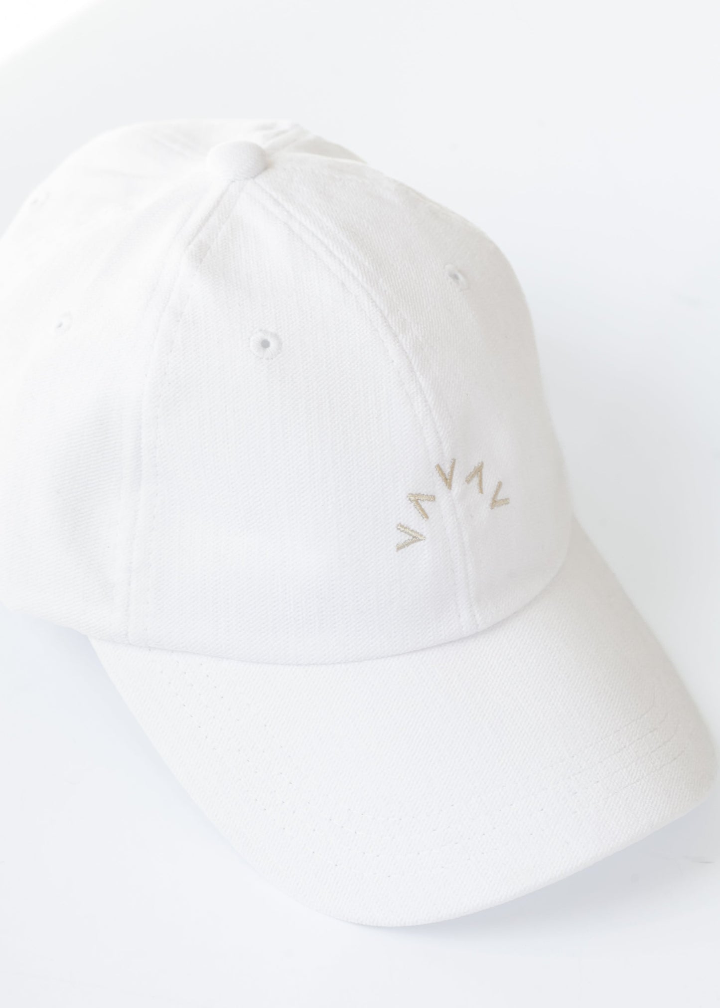 Varley® Egret Franklin Cap