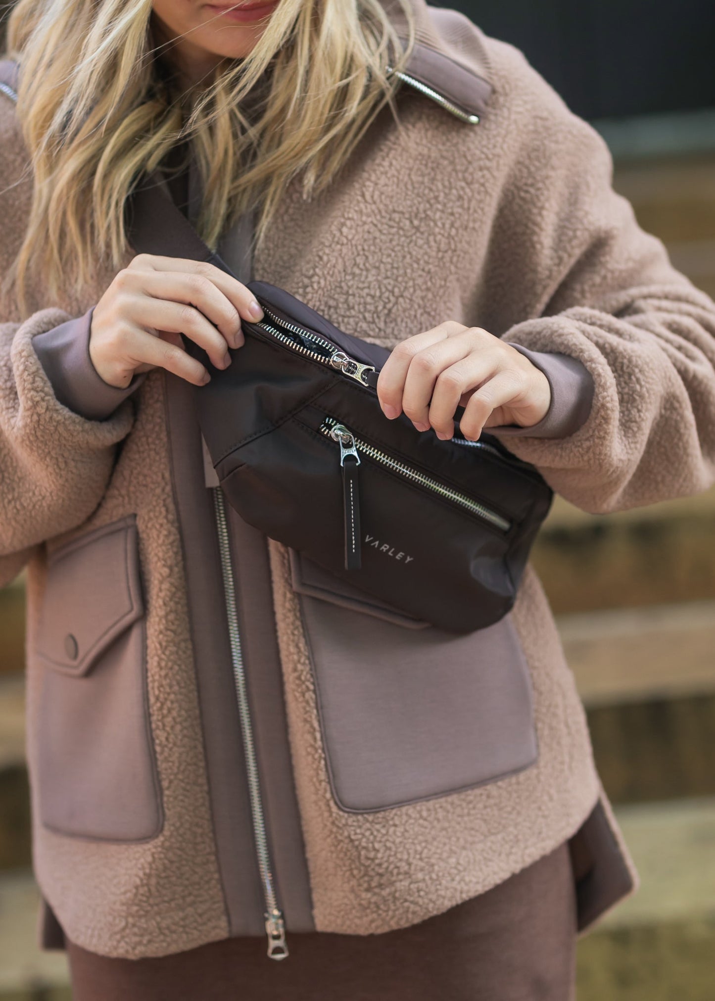 Varley® Lasson Belt Bag