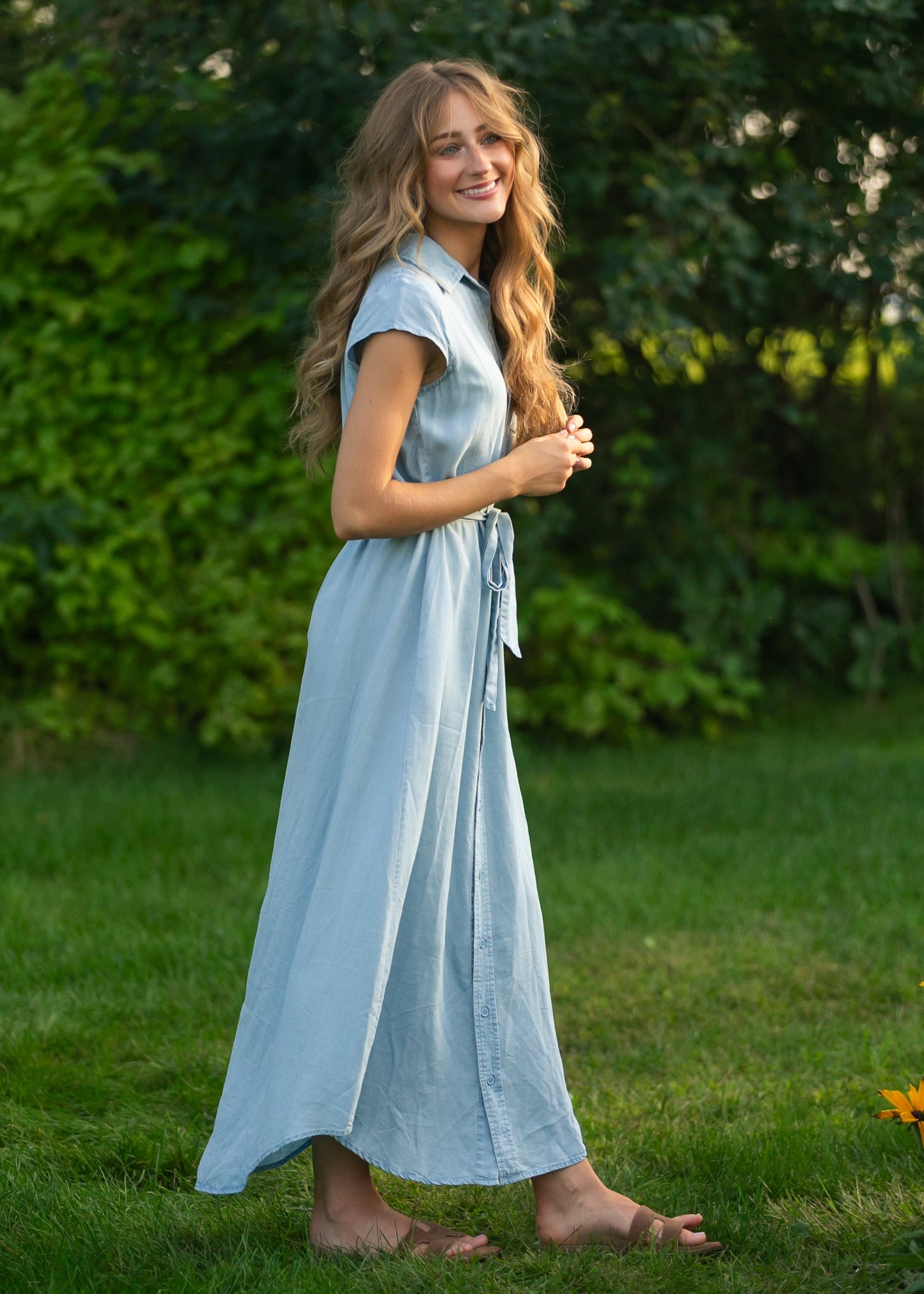Willow Cap Sleeve Chambray Belted Midi Dress